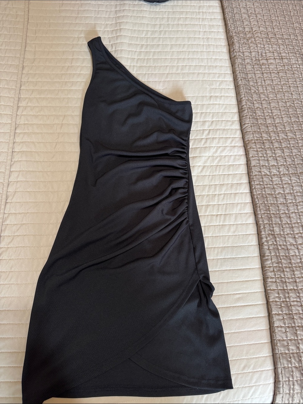 One-Shoulder Black ribbed Ruched bodycon mini Dress